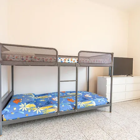 Welcome To Pisa, Guardistallo 2 *